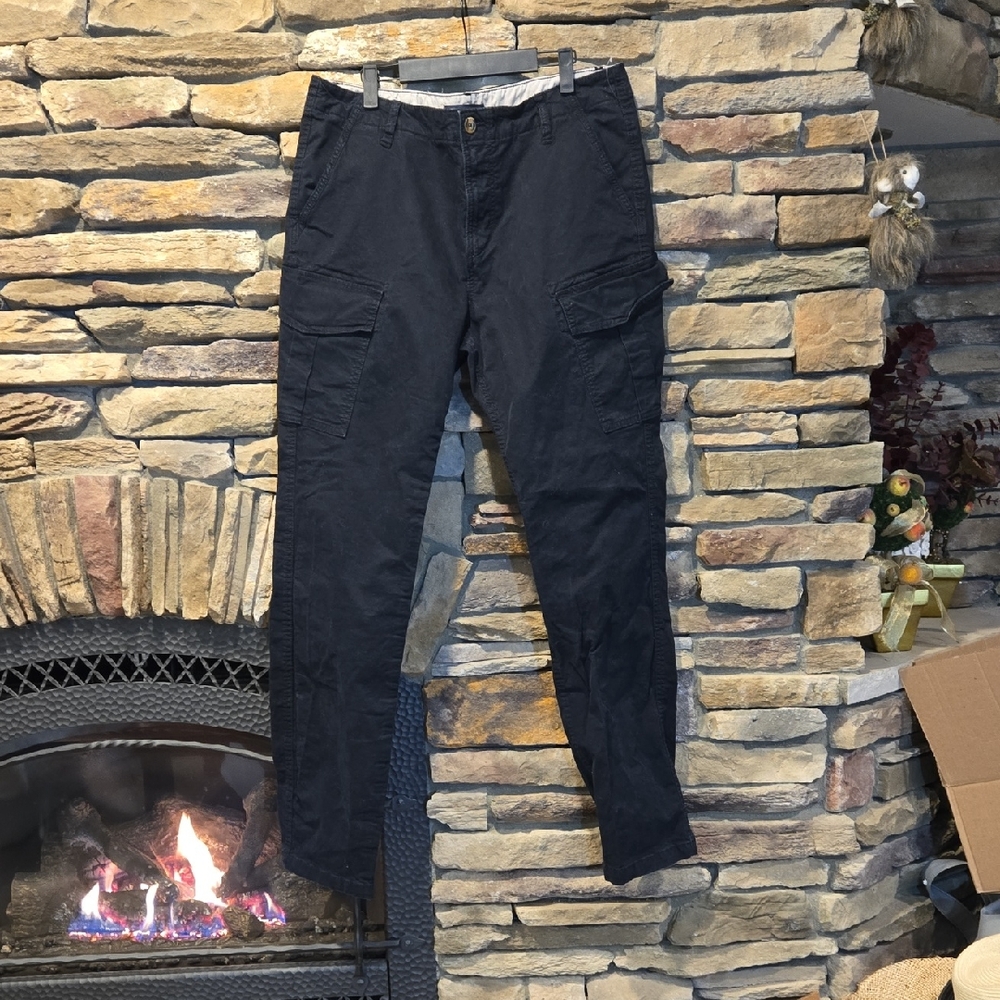 Aeropostale Dark Cargo Pants for Men